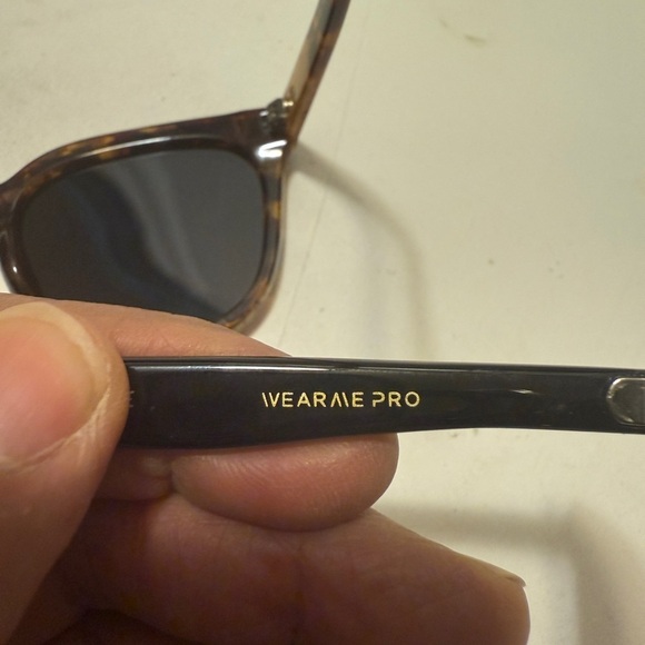 Two IVEARNE PRO sunglasses without any scratches brown and black chic and fun main image 7
